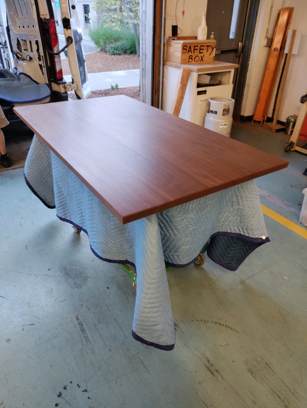 P22653 • Table Top